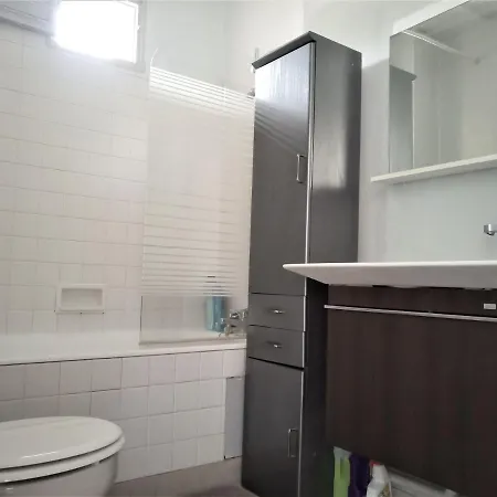 Entier A 2 Minutes Du Centre Apartment Melun