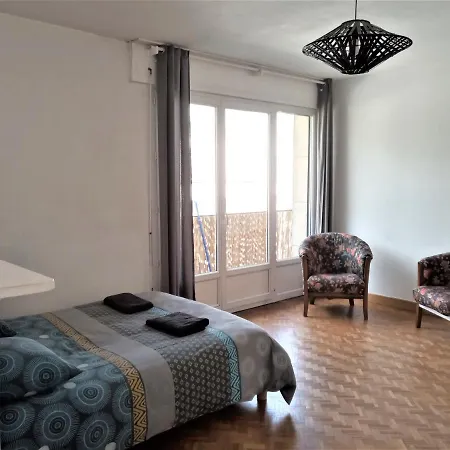 Entier A 2 Minutes Du Centre * Melun