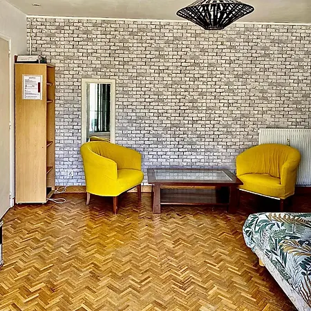 Entier A 2 Minutes Du Centre Apartment